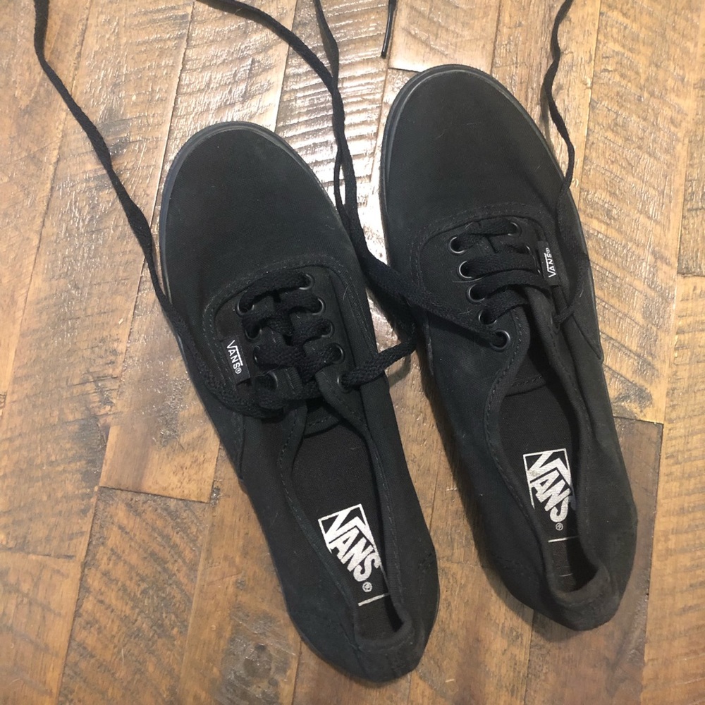 Black VANS - in good condition!